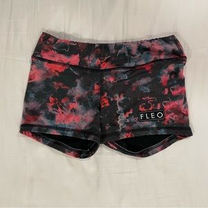 3.25 Fleo Lava Short